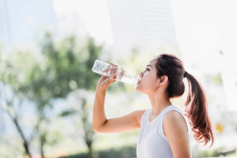 Tips on Staying Hydrated This Summer