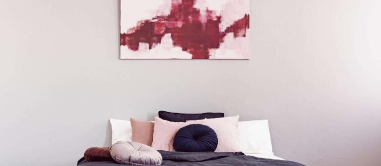 Choosing the Ideal Art Size for Above Your Bed